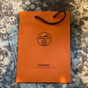 • Hermès Paper Shopping Bag •